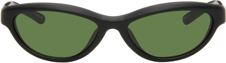 Photo: JACQUEMUS Black 'The Curvo' Sunglasses