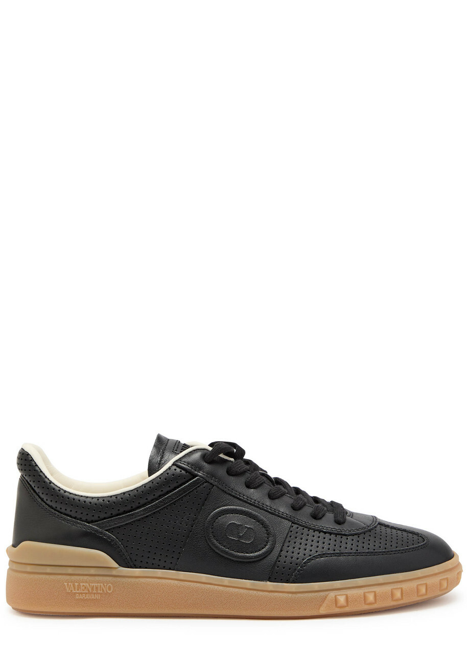 VALENTINO GARAVANI - Sneakers With Logo Valentino Garavani