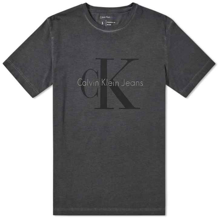 Photo: Calvin Klein Jeans Tribute Washed Icon Tee
