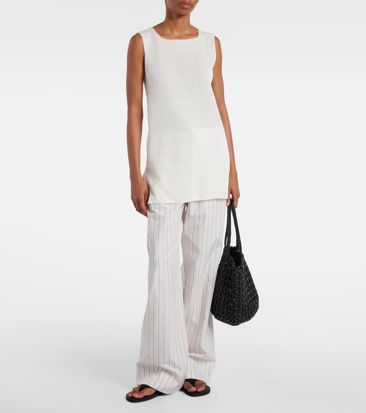Tシャツ・カットソー [The Row] Jaylen Top in Linen and Cotton The Row Jaylen linen and cotton-blend top The Row