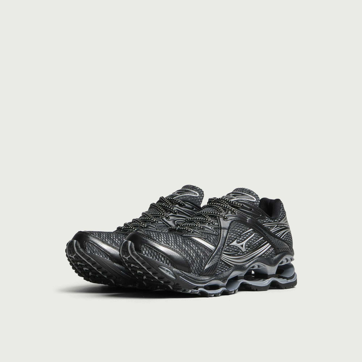 Mizuno Wave Prophecy 1 OG Sneaker in Iron Gate/Silver/Black