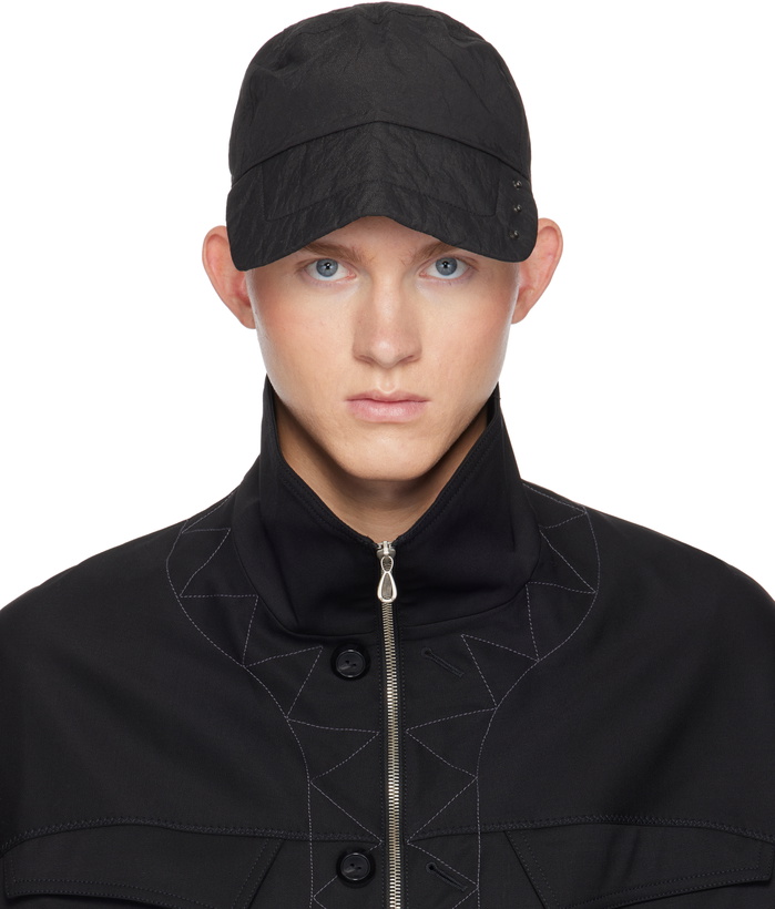 Photo: CARNET-ARCHIVE Black Horseshoe Crab Cap