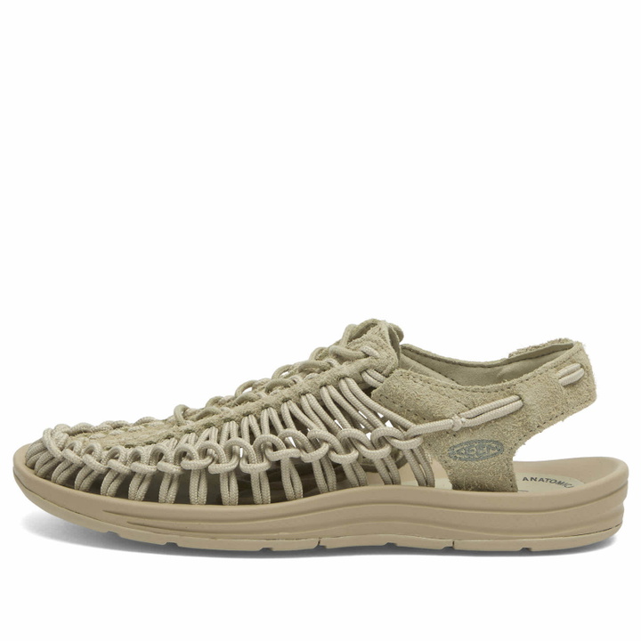 Photo: Keen Women's Uneek Leather in Abbey Stone/Plaza Taupe