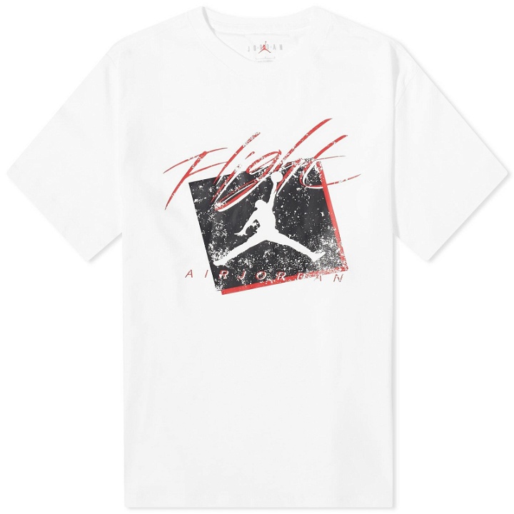 Photo: Air Jordan Men's Brand GFX 1 T-Shirt in White/Black