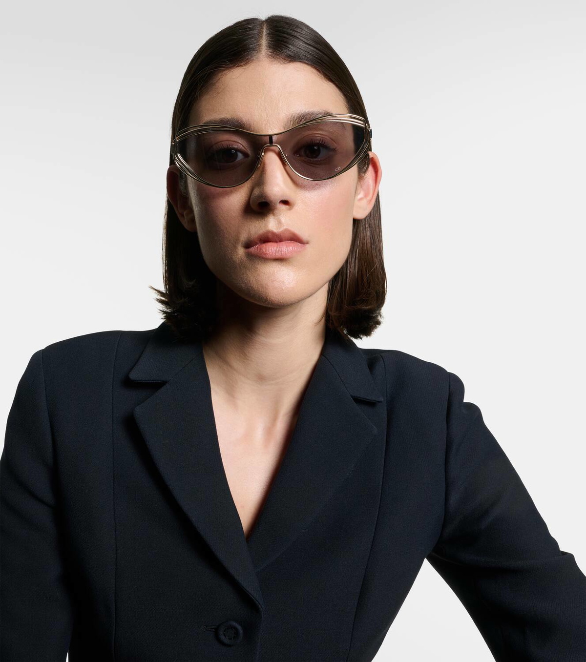 Dior Eyewear FilDior M1U cat-eye sunglasses Dior display picture 1