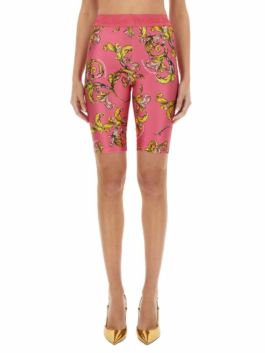 デニム・ジーパン VERSACE JEANS OUTLINE BAROQUE CYCLING SHORTS Versace Jeans Couture outline Baroque Cycling Shorts Versace