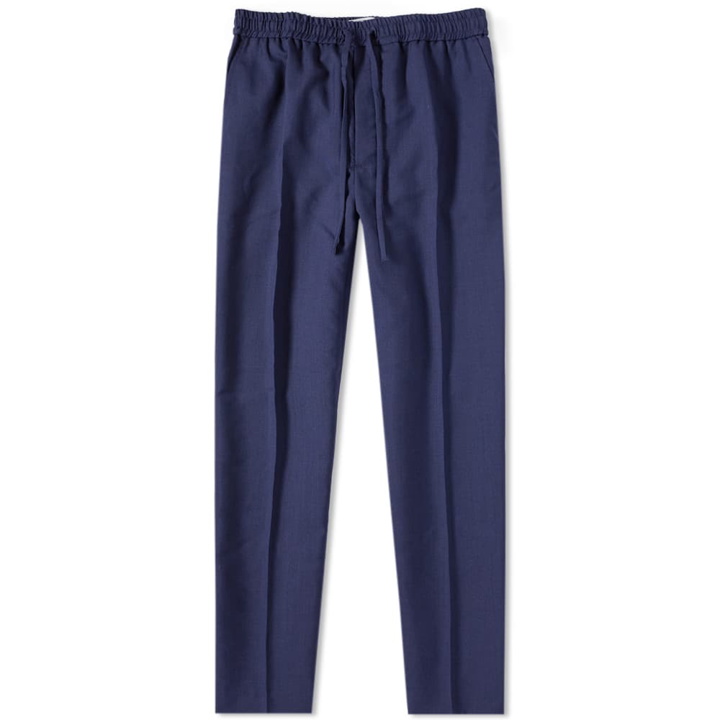 Photo: AMI Carrot Fit Wool Trouser Blue