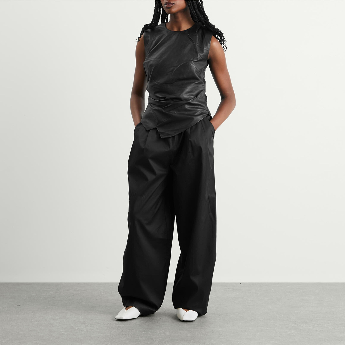 Róhe Women's Sleeveless Draped Leather Top in Black