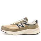 New Balance 990v6 Sneaker in Dark Camo