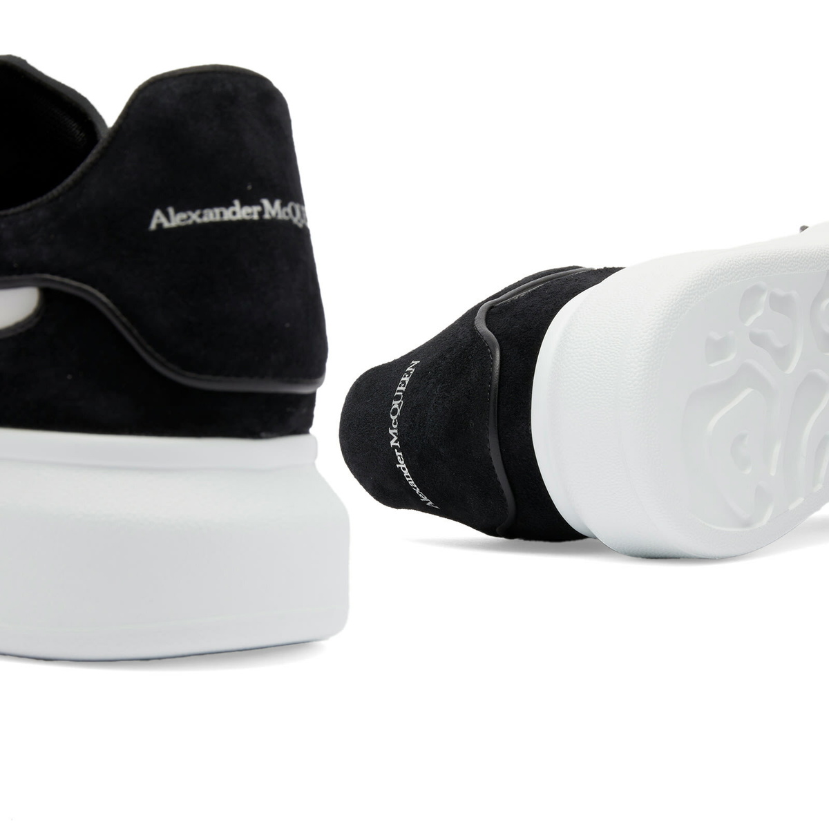 Black and white alexander mcqueen mens best sale