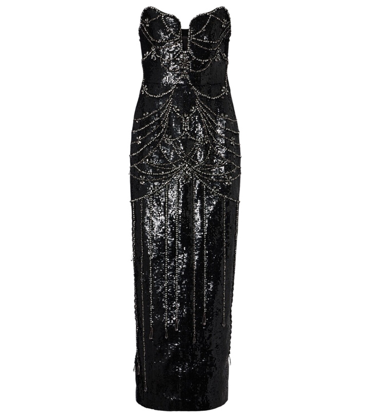 Photo: Clio Peppiatt Chandelier embellished gown