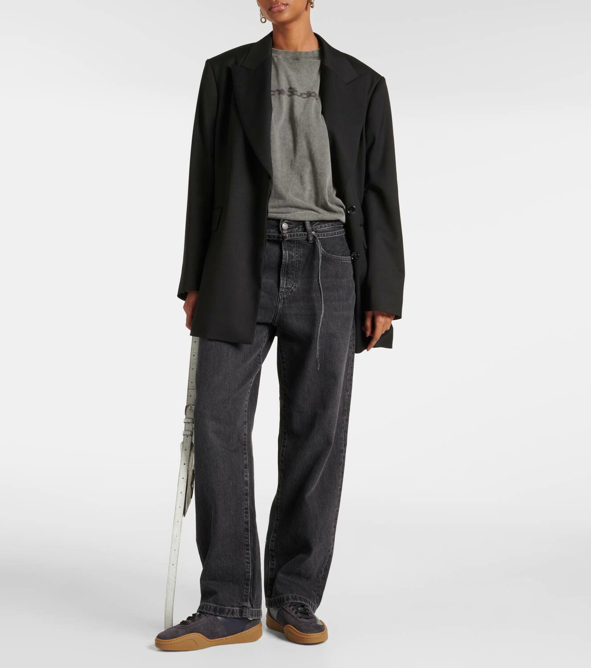 送料関税込■Acne Studios■ロゴ入りスエードトリムスニーカー Acne Studios ロゴ入りスエードトリムスニーカー 関税送料込
