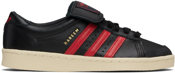 Photo: WILLY CHAVARRIA Black adidas Originals Edition Jabbar Low Sneakers