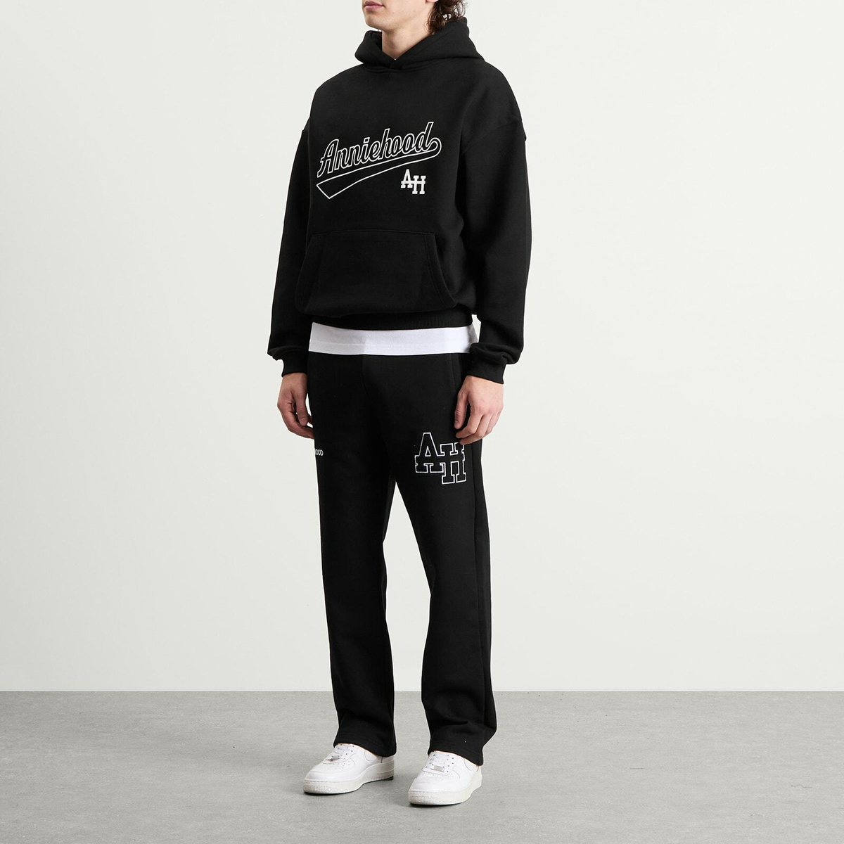 ANNIE HOOD Men's College Straight-Leg Joggers in Black/Black