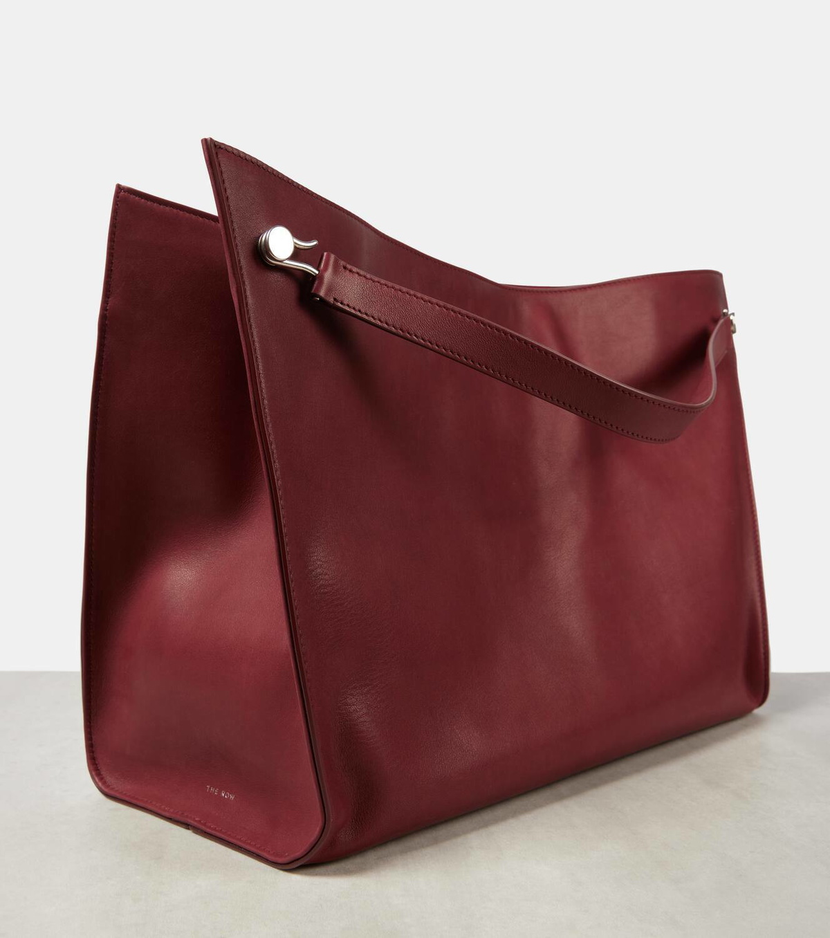 【The Row】Alexia レザーバッグ The Row Alexia Leather Tote Bag | Saks Fifth Avenue