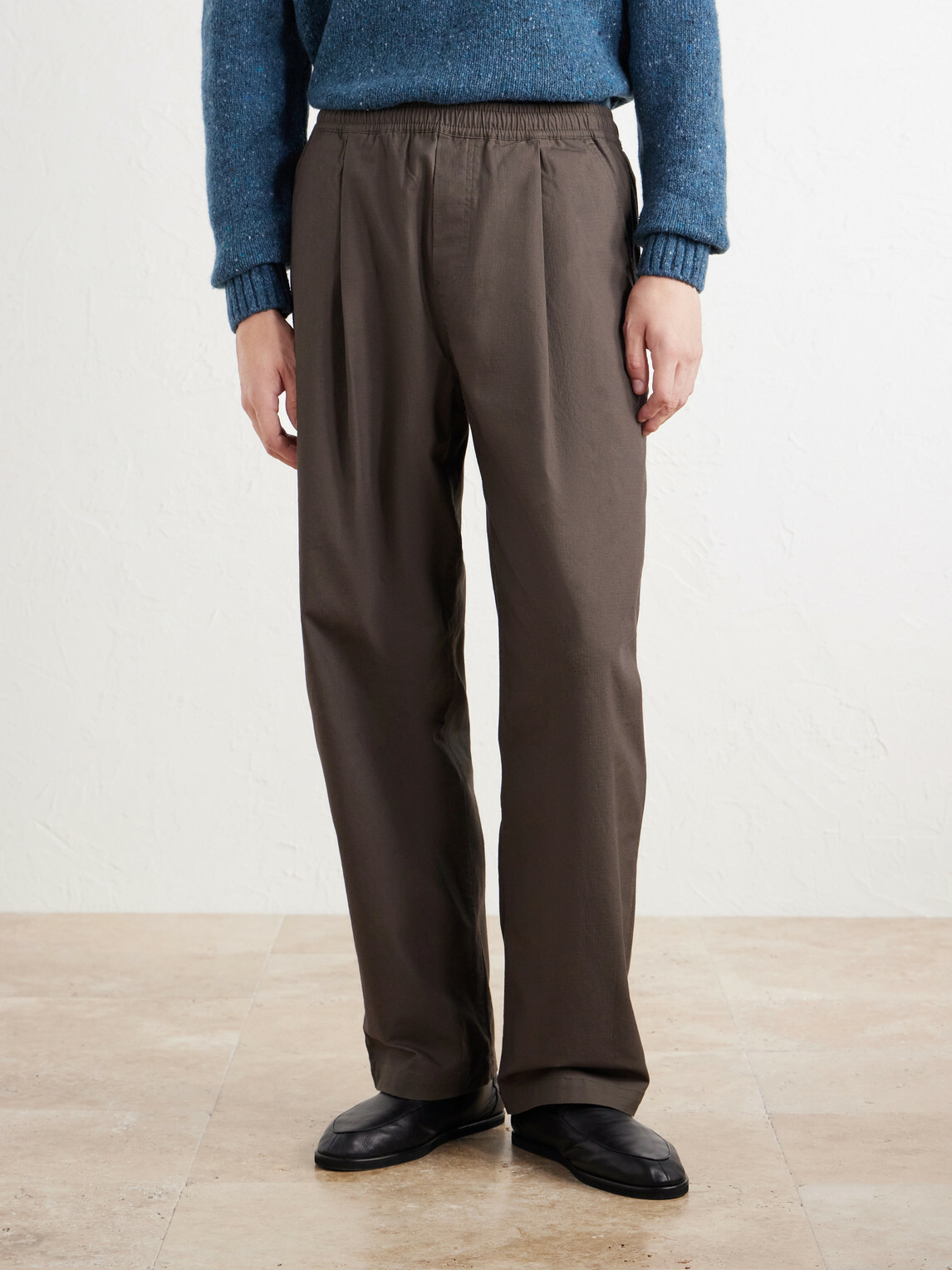 Folk - Straight-Leg Pleated Cotton-Blend Ripstop Trousers - Brown