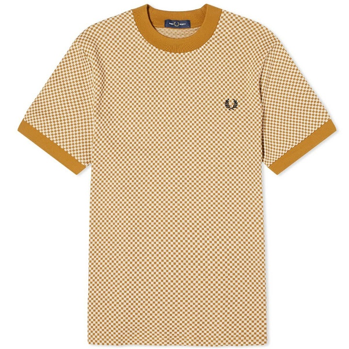 Photo: Fred Perry Men's Micor Chequerboard T-Shirt in Oatmeal/Dark Caramel