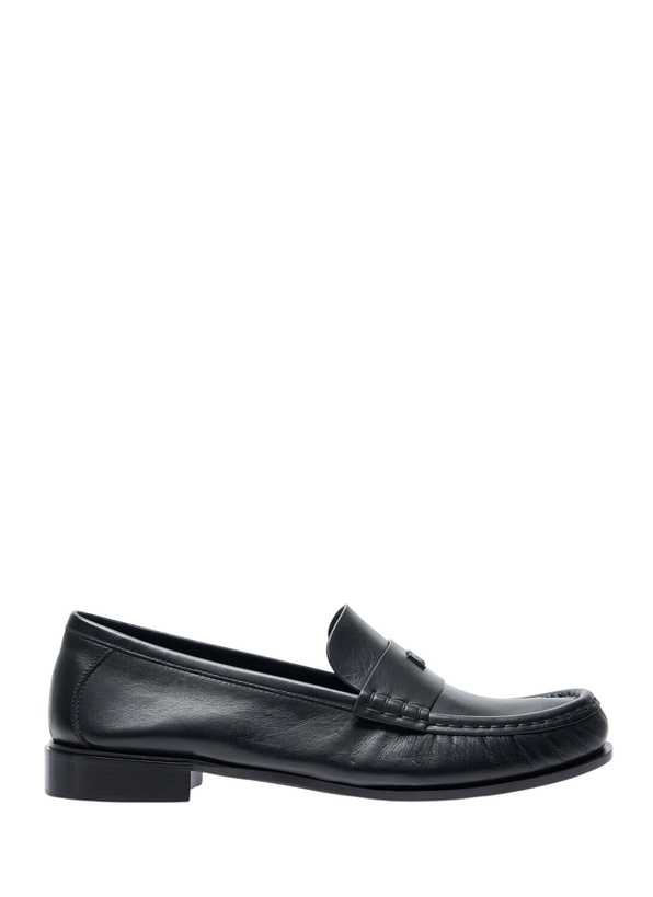 Photo: Max Mara Logo Plaque Leather Loafers