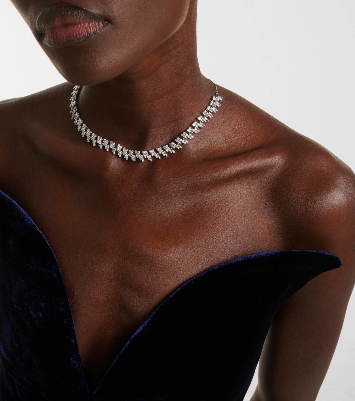 Kamyen Art Deco 18kt white gold choker with diamonds