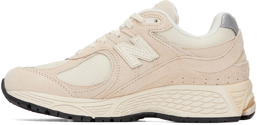 New Balance Beige M2002RCC Sneakers