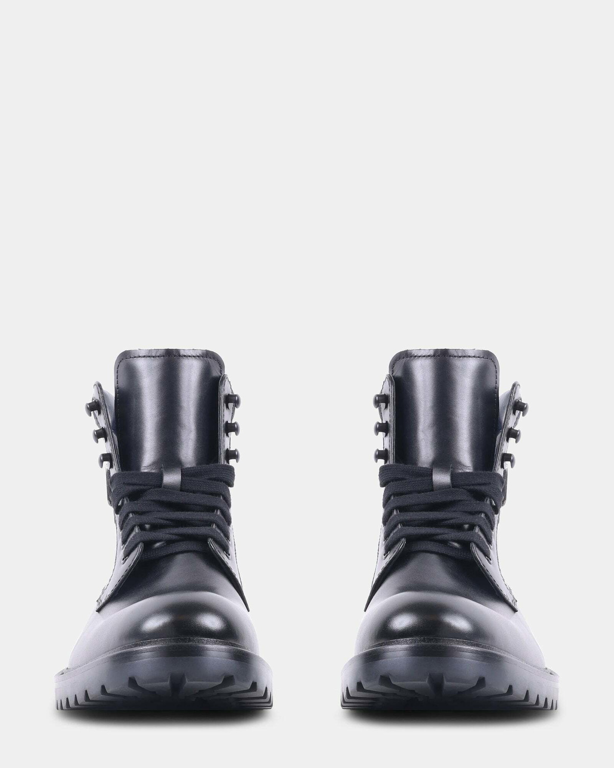 Steve Madden Kandid Boots in Black