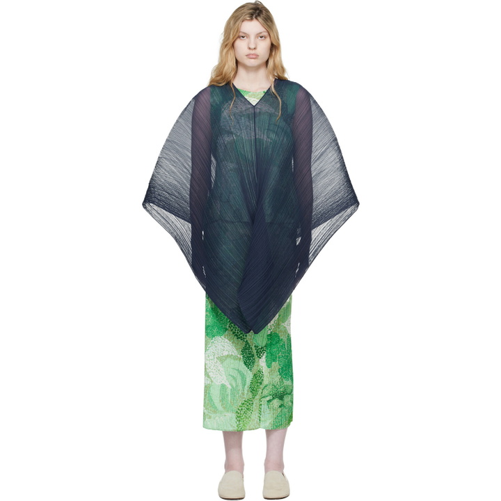 Photo: PLEATS PLEASE ISSEY MIYAKE Navy Madame-T Scarf