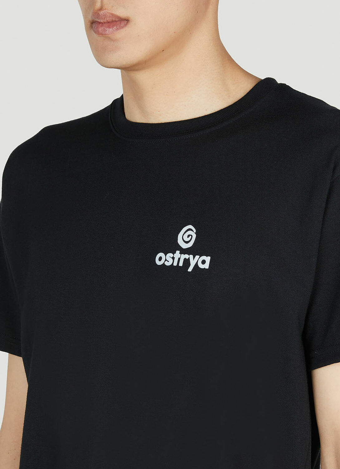 Ostrya Core Logo Equi T-Shirt