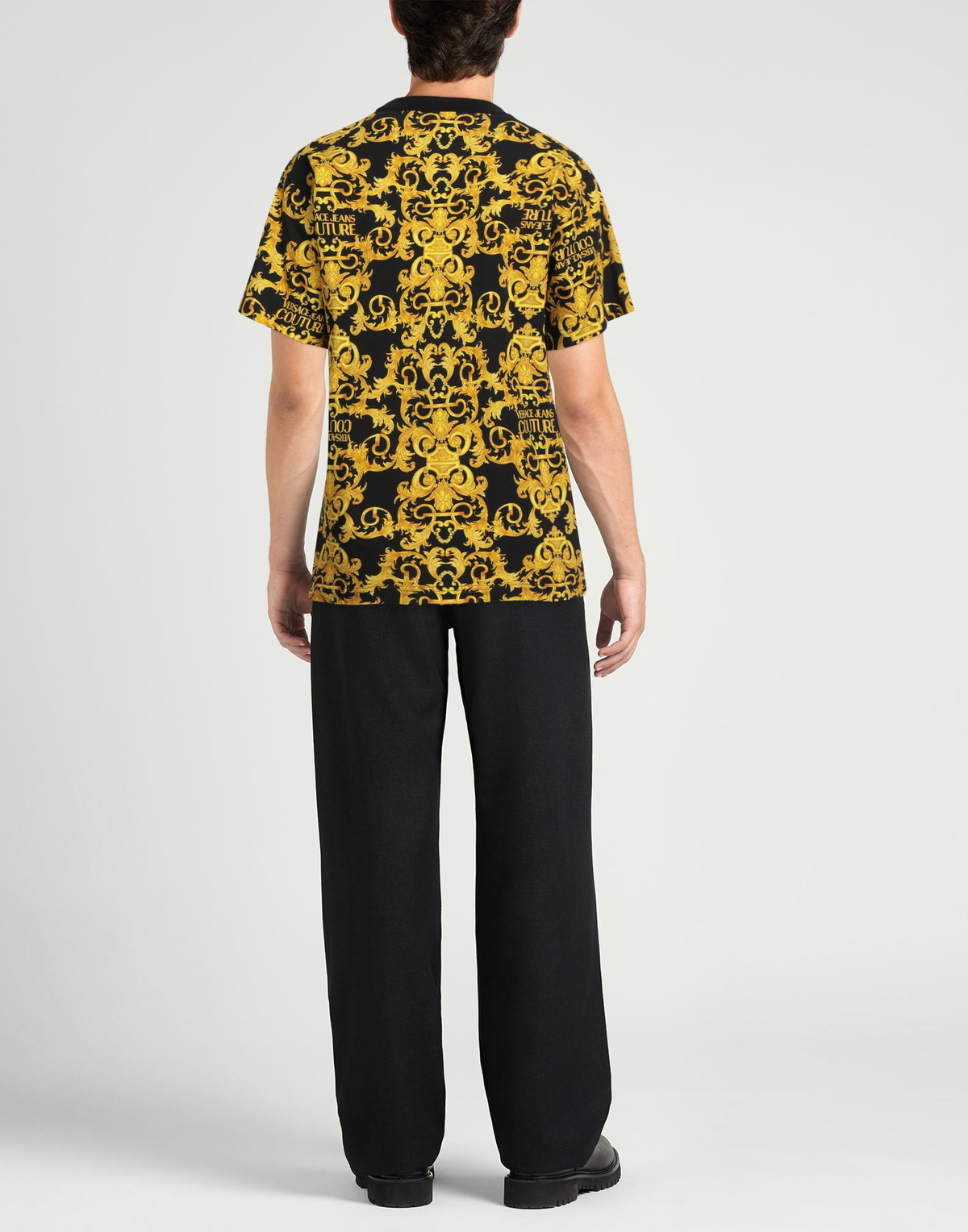Versace Jeans Couture Mens T-shirt in Black