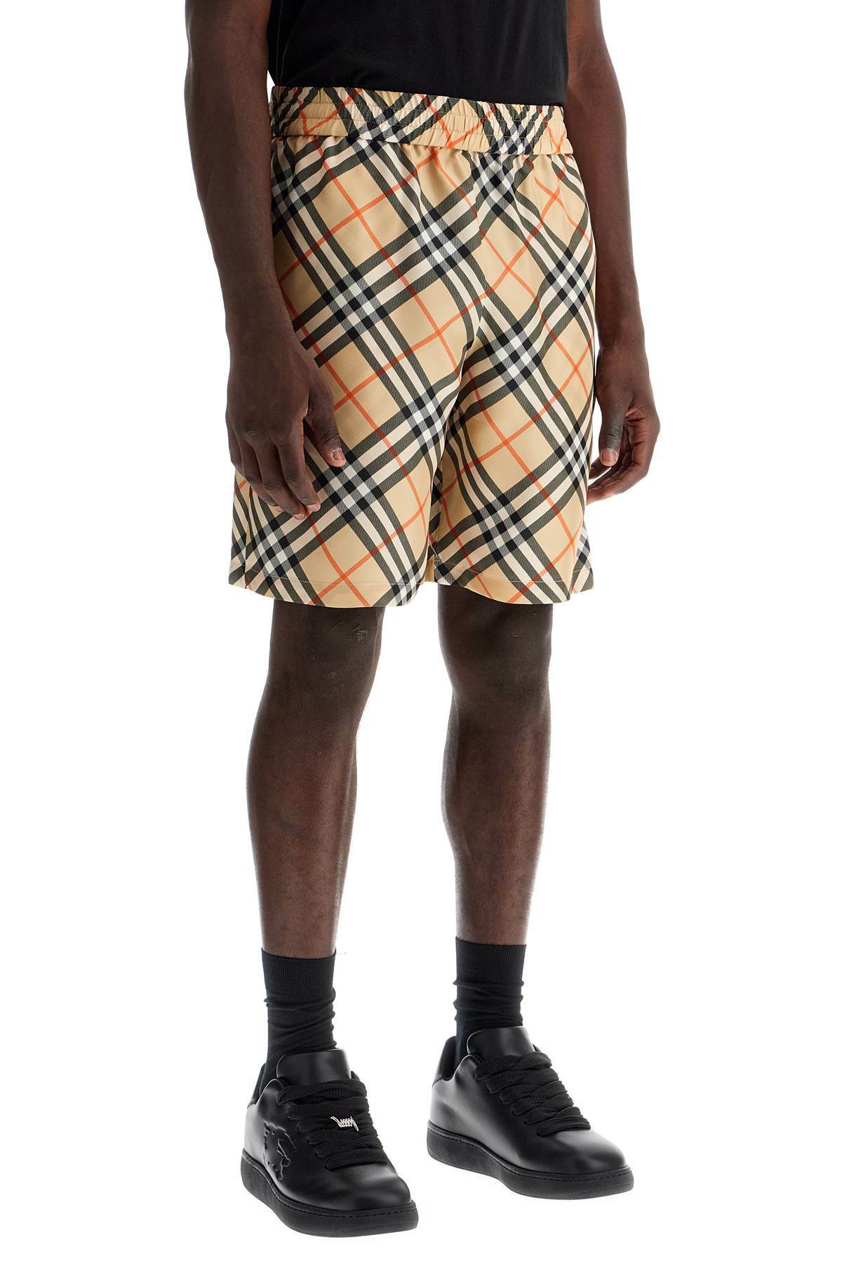 BURBERRY check silk shorts Beige