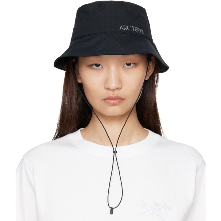 Photo: Arc'teryx Black Sinsolo Bucket Hat