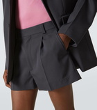 Gucci Logo pleated wool shorts
