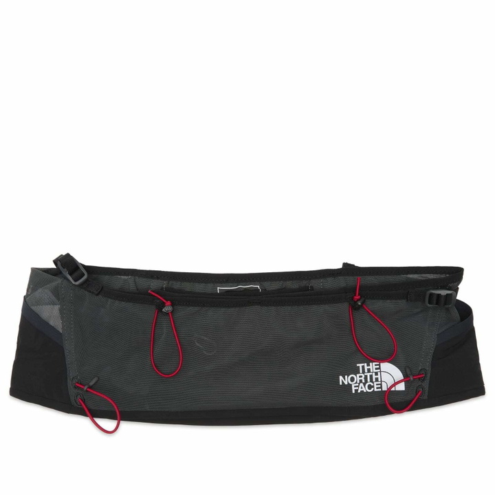 Photo: The North Face Men's Summit Run Belt in Tnf Black/Asphalt Grey