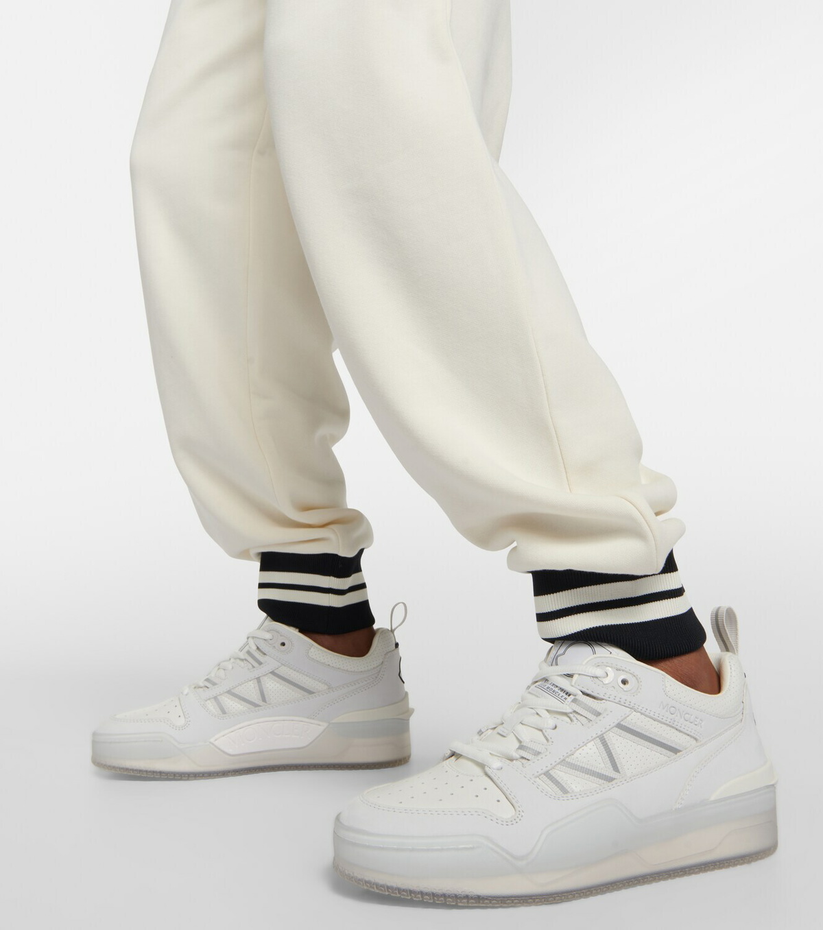 【MONCLER】Pivotロートップ スニーカー Moncler Pivot low-top sneakers Moncler