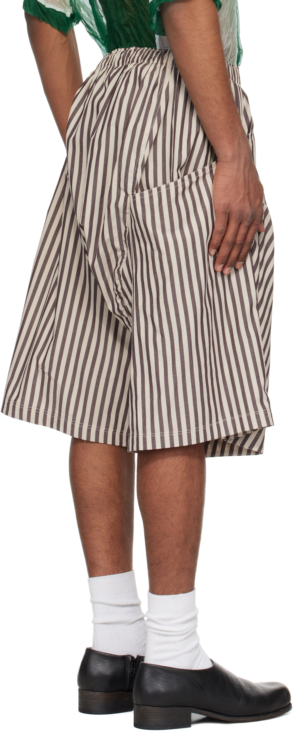 SC103 Off-White & Brown Atlas Shorts