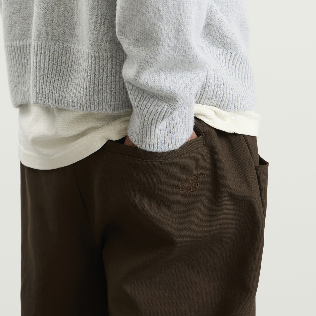 Bound Men's Relaxed William Trouser in Brown