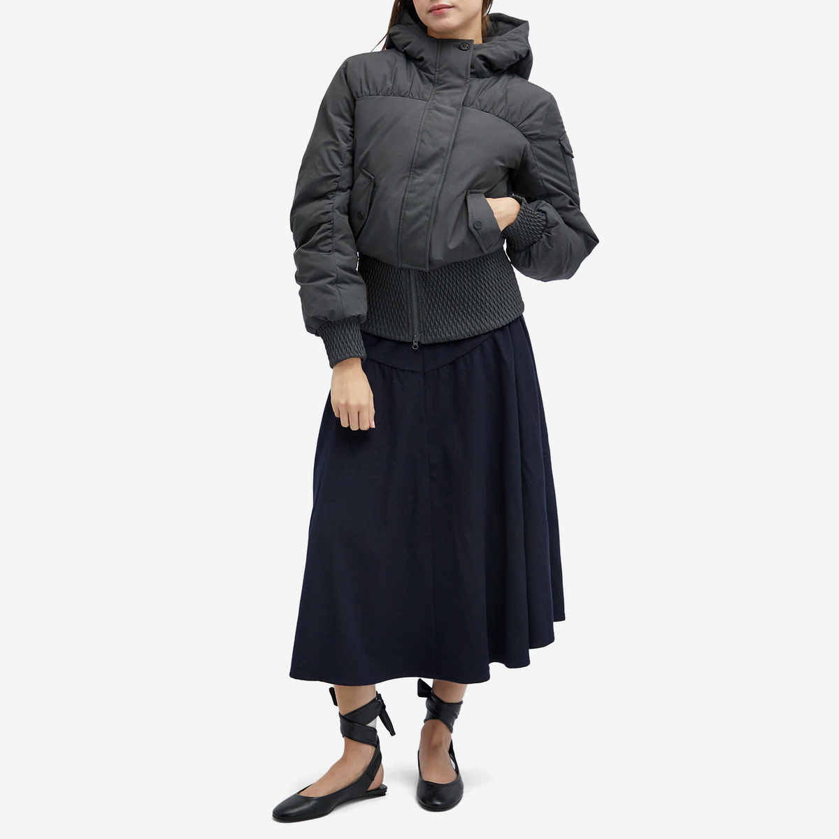 Peachy Den Women's Sandy Puffer Jacket in Graphite