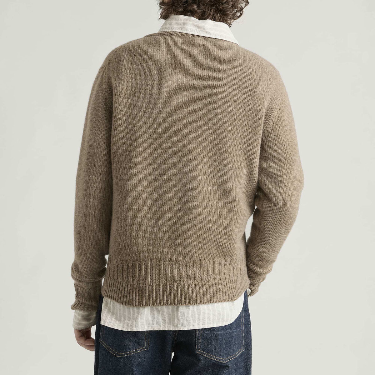 Carter Young Men's State Crewneck in Fawn