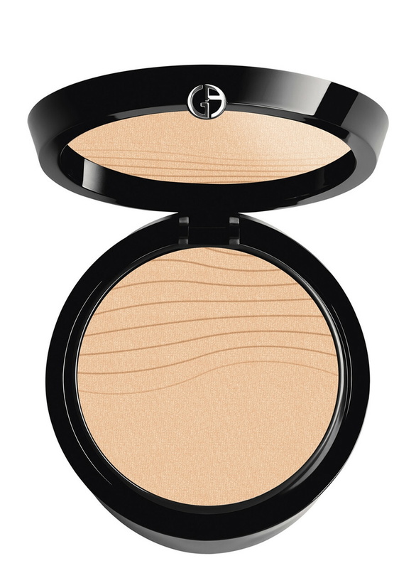 Photo: Armani Beauty Luminous Silk Glow Fusion Powder - 3