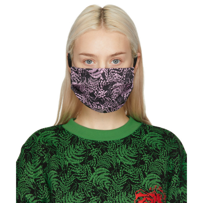Photo: SSENSE WORKS SSENSE Exclusive Jeremy O. Harris Black and Pink Print Face Mask