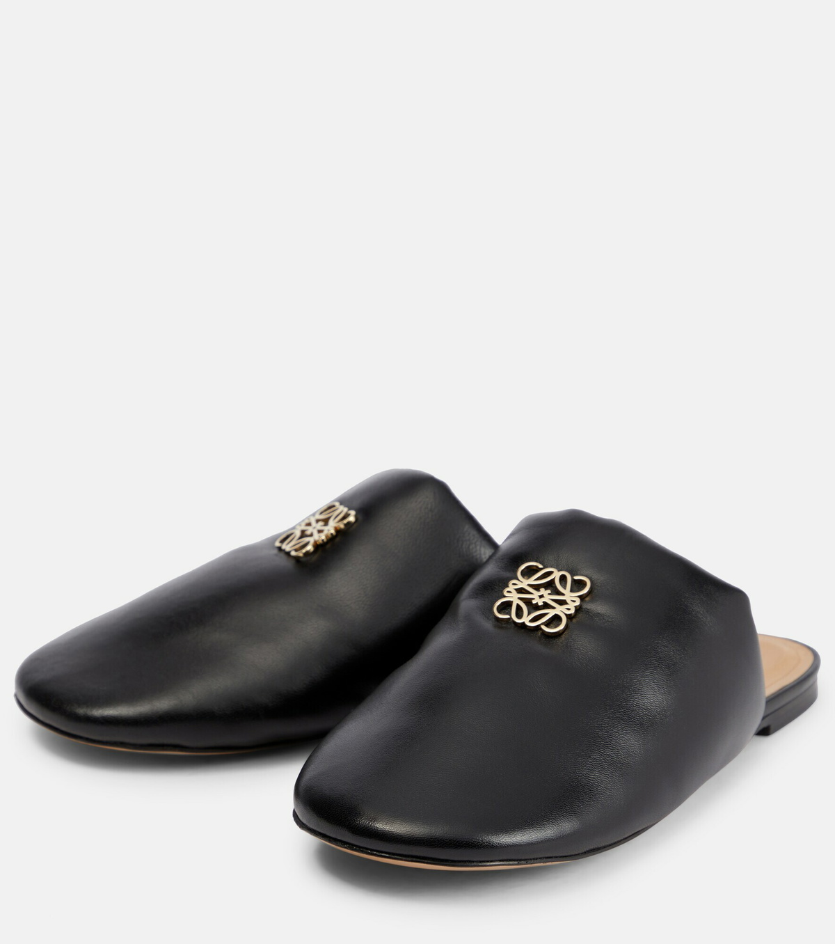 サンダル LOEWE  Slippers and Clogs Men Leather Black 0400022018262_BLACK?wid=600&