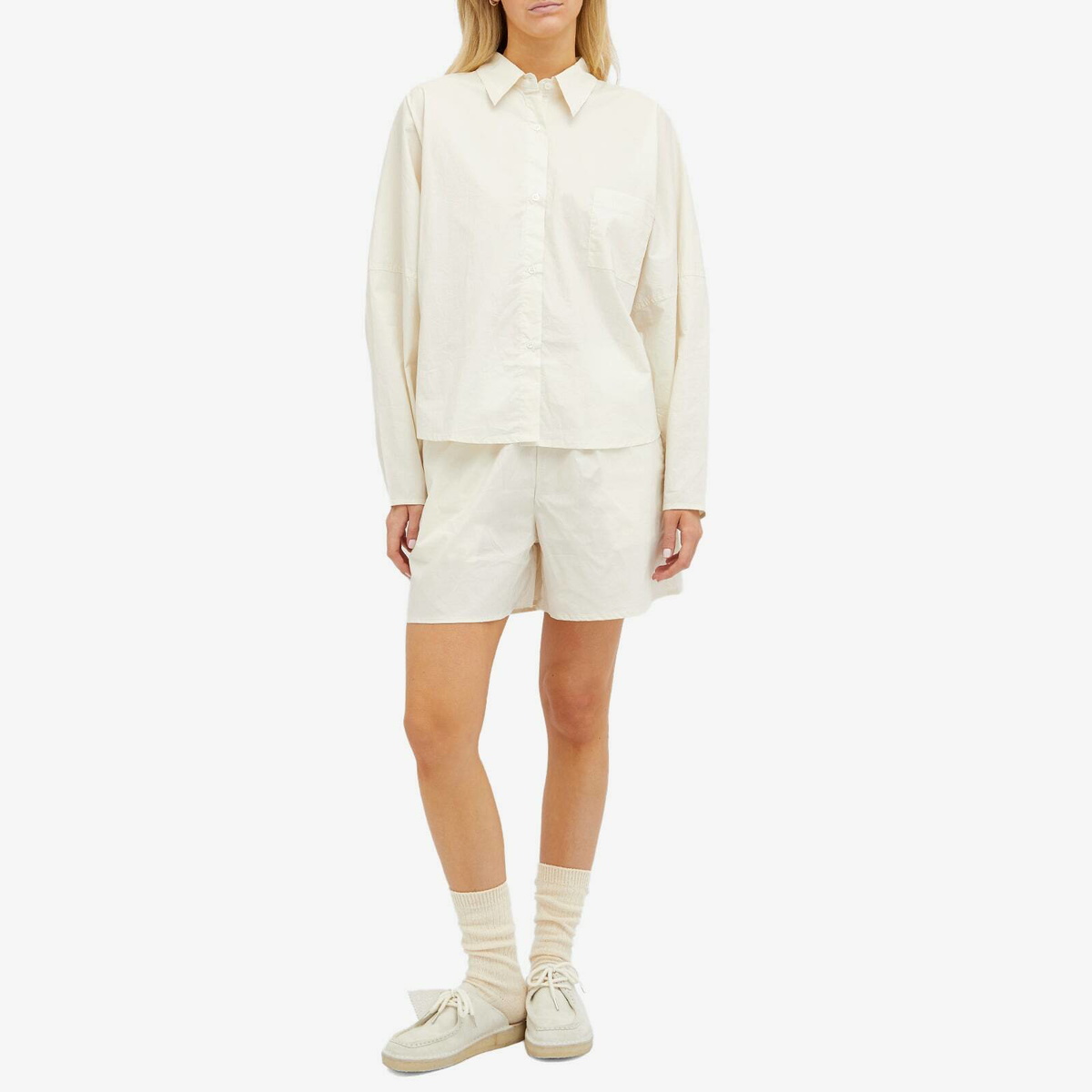 Deiji Studios Women's Mid Short in Off White