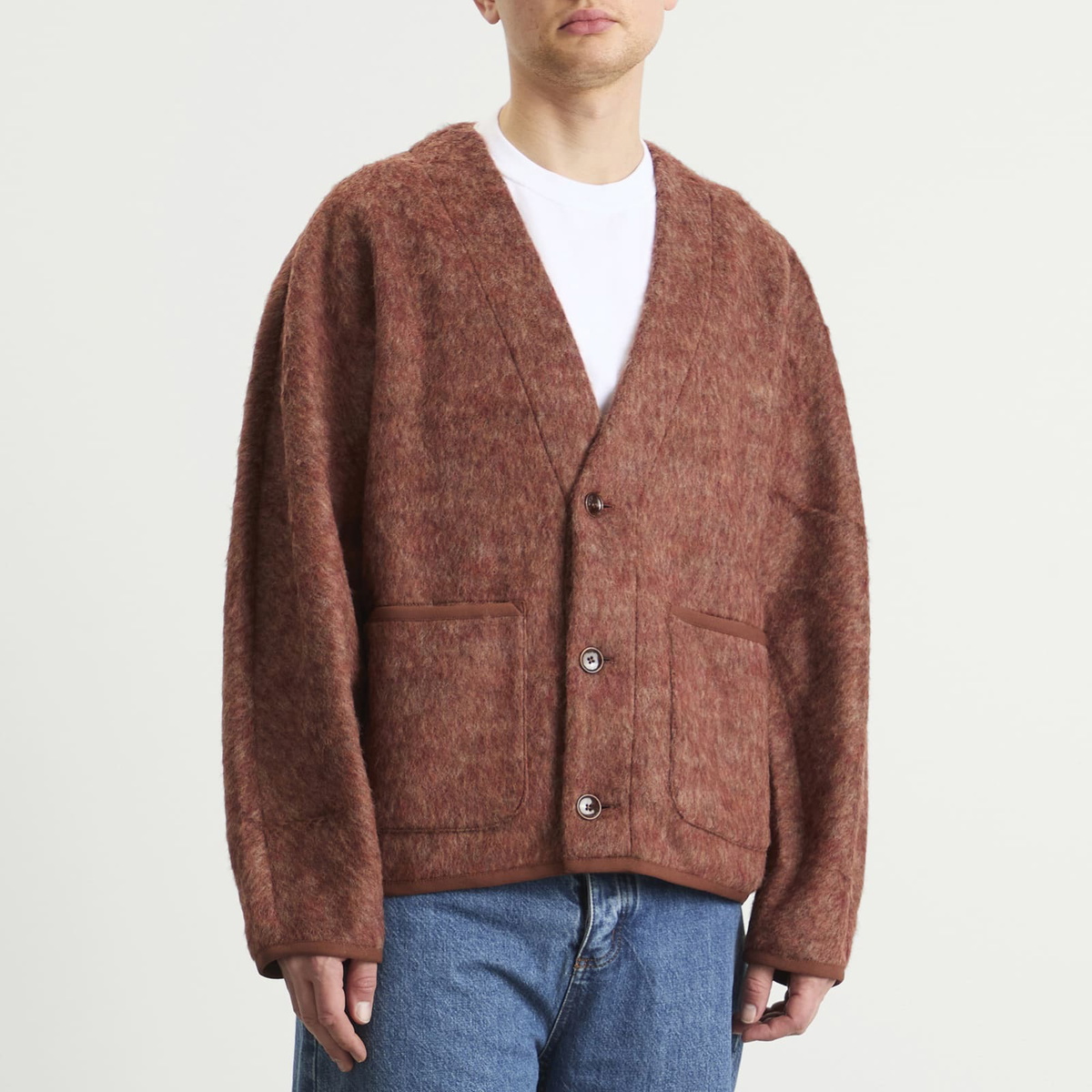 A Kind of Guise Men's Kaan Cardigan in Hairy Sienna