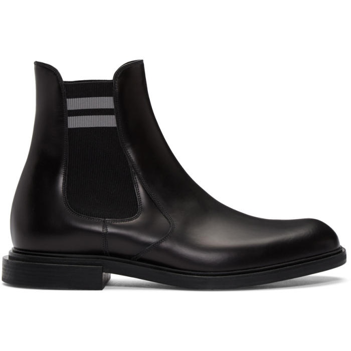 Photo: Fendi Black Leather Chelsea Boots