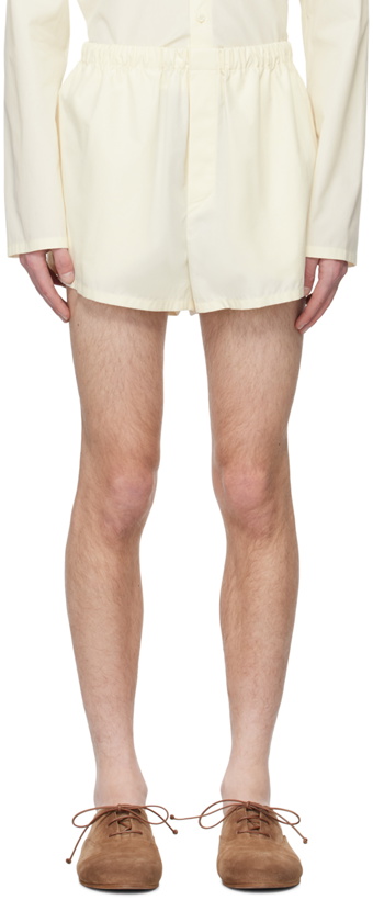 Photo: Rier Off-White Drawstring Shorts