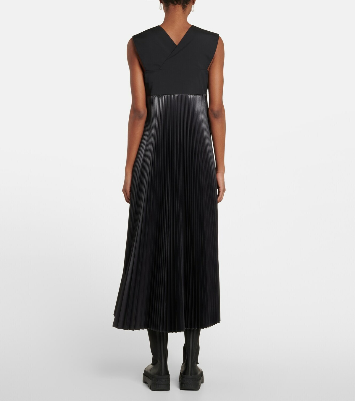 Moncler Genius - 4 Moncler Hyke pleated midi dress Moncler Genius