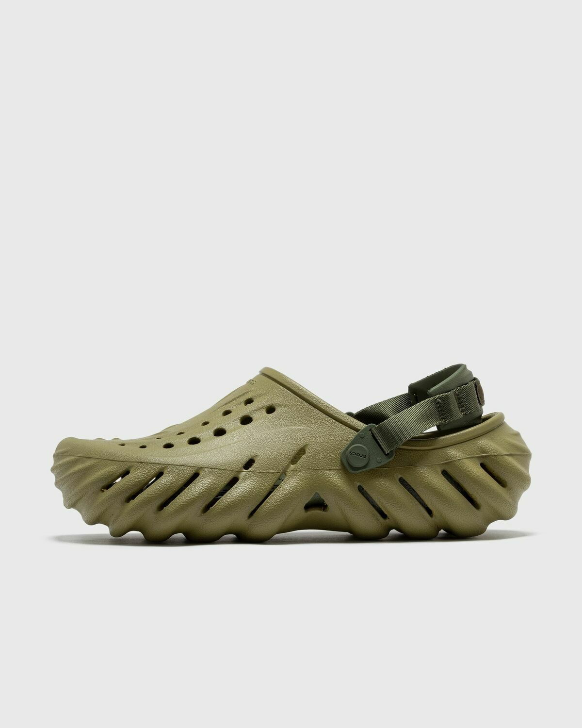 Crocs Classic Iconic Comfort Clog Sandals Men's | Army Green - AbuMaizar  Dental Roots Clinic