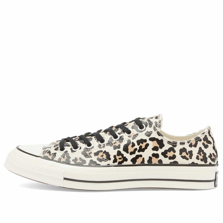 Photo: Converse Chuck Taylor 1970s Ox Sneaker in Driftwood/Light Fawn/Black