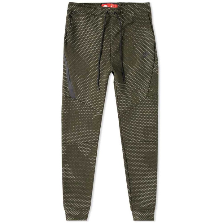 Photo: Nike Tech Fleece Pant GX 1.0 Green