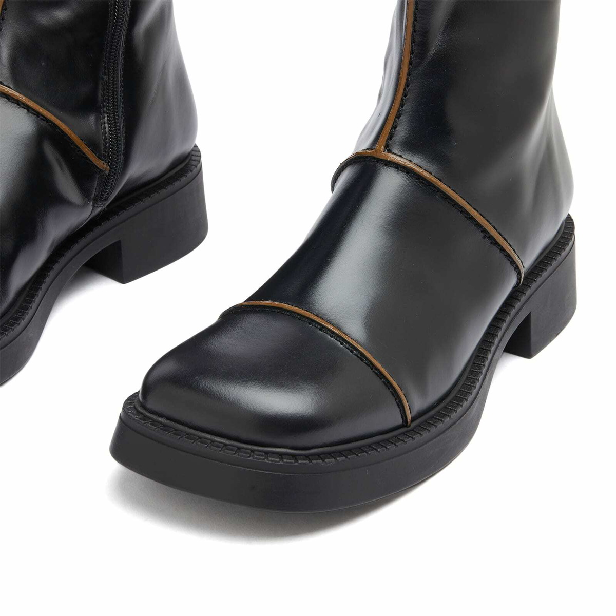【関税込み】Miista ブラック Dahlia ブーツ Dahlia Dark Brown Ankle Boots | Miista