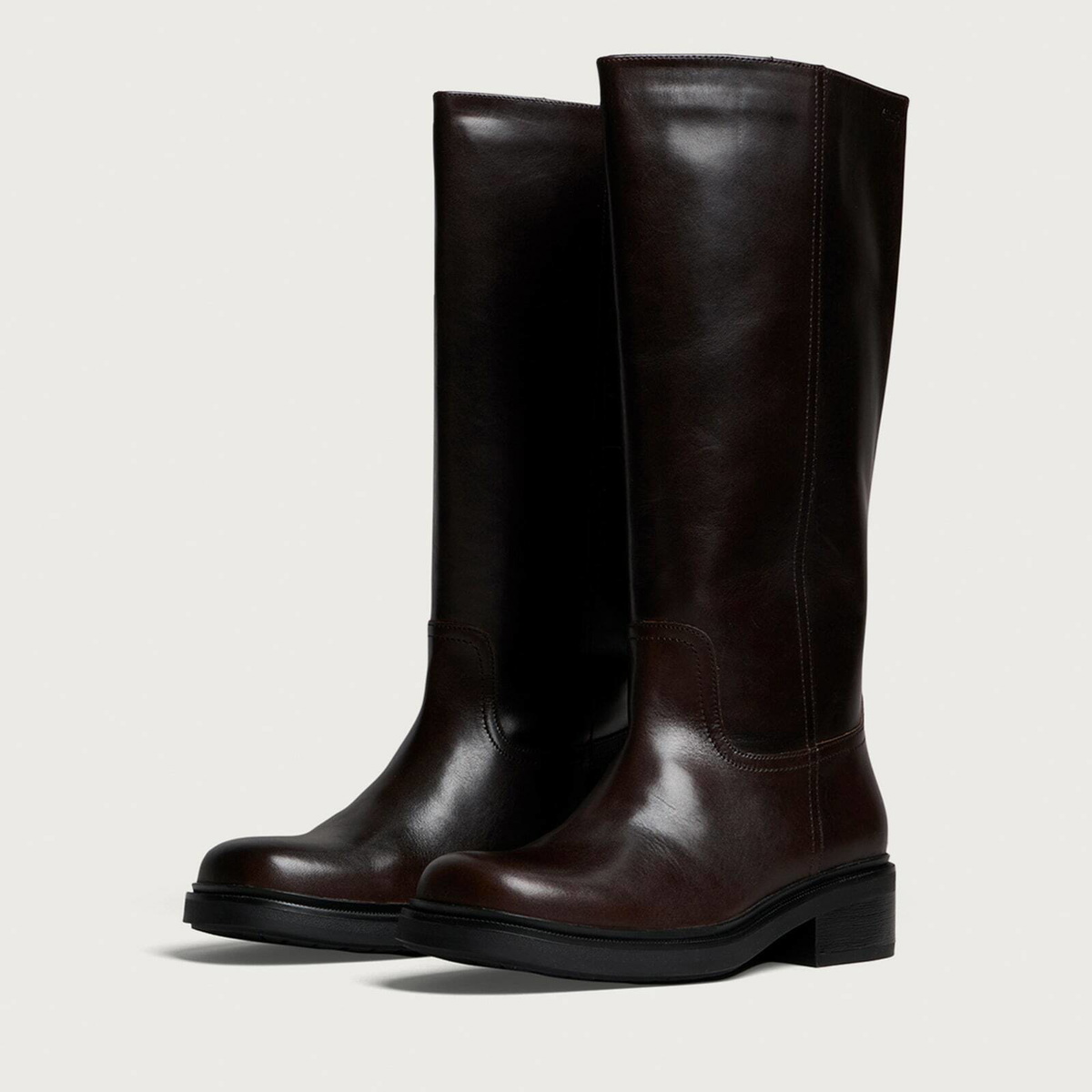 Vagabond Shoemakers Women's Vagabond Karlie Knee High Leather Boot in Chocolate